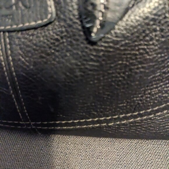 Coach Pebbled Leather Hobo Bag - Vintage - Style No. D1082-F14680 - Picture 7 of 13